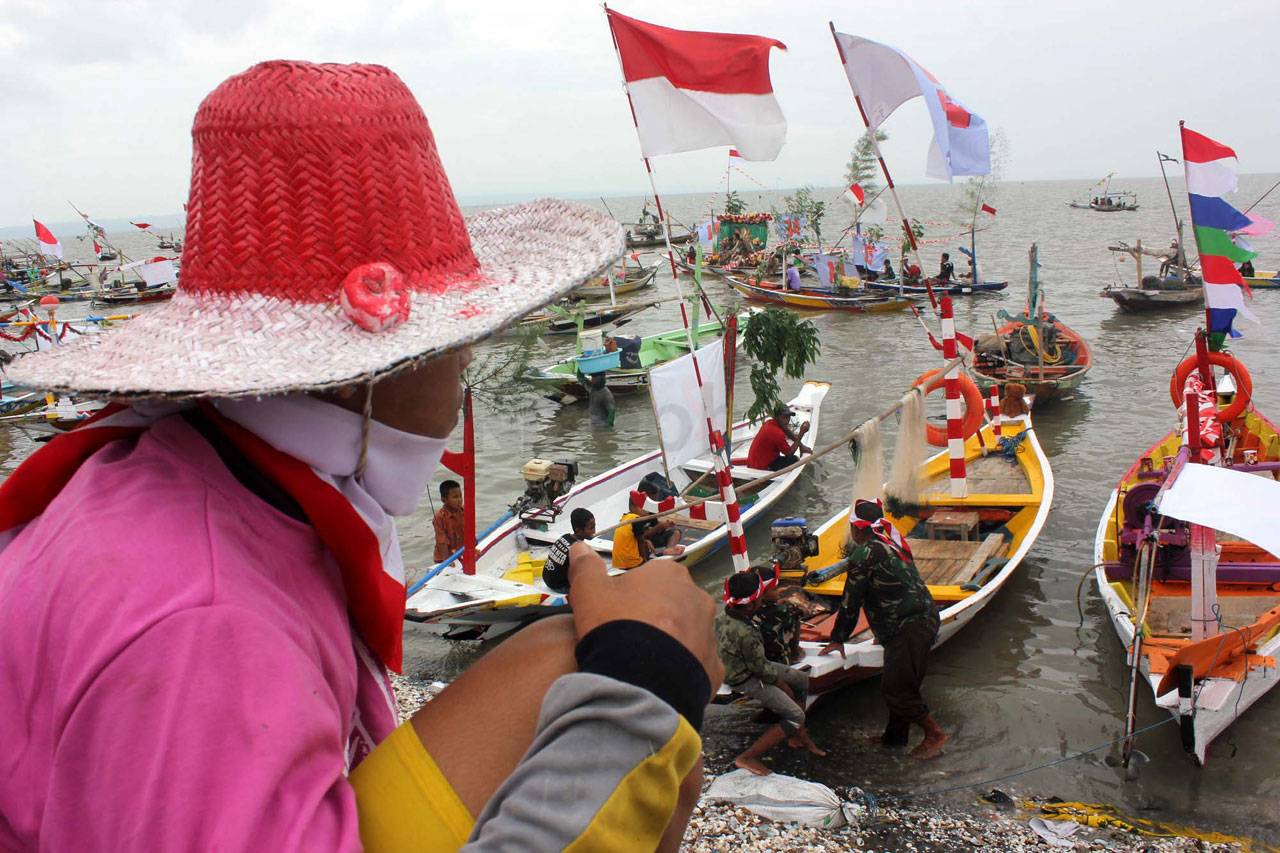 Kemeriahan Parade Perahu...