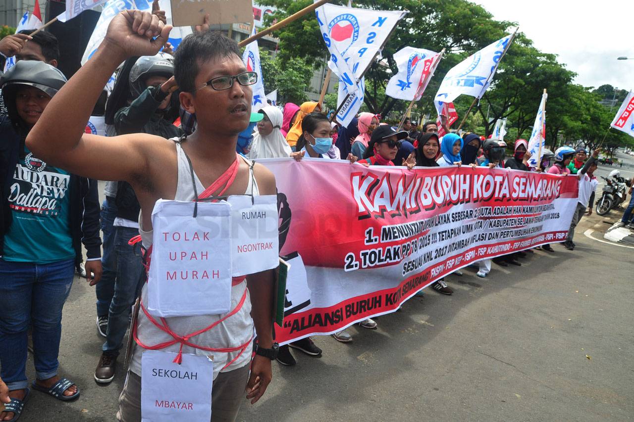 Jelang Penetapan UMK,...