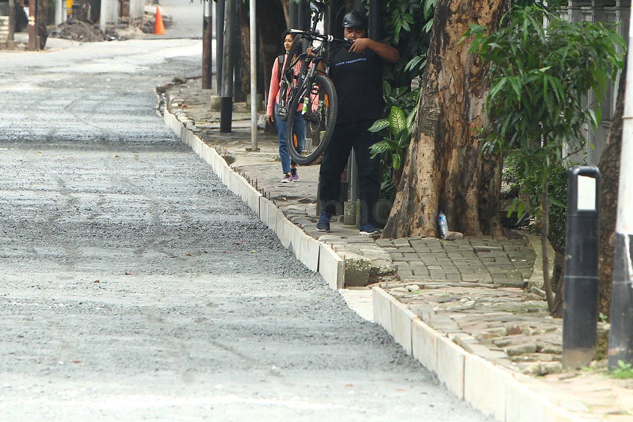 Jalan Pejaten Raya Ditinggikan...
