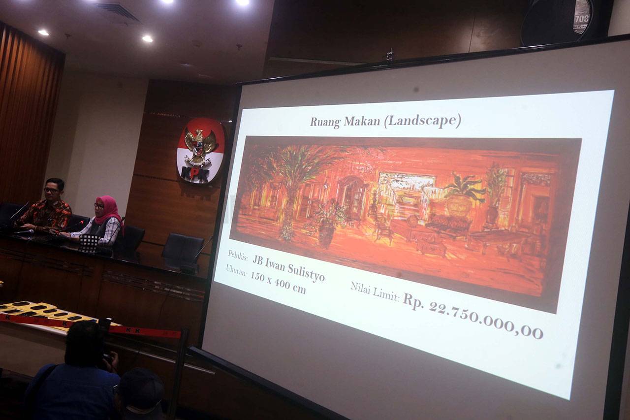 KPK Lelang Barang Sitaan...