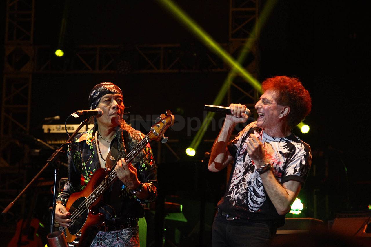 Lima Band Legendaris...