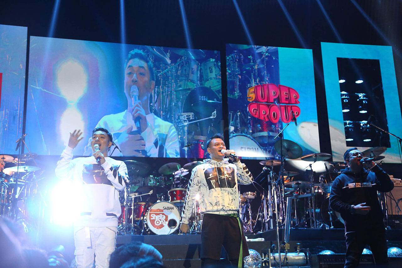 Lima Band Legendaris...