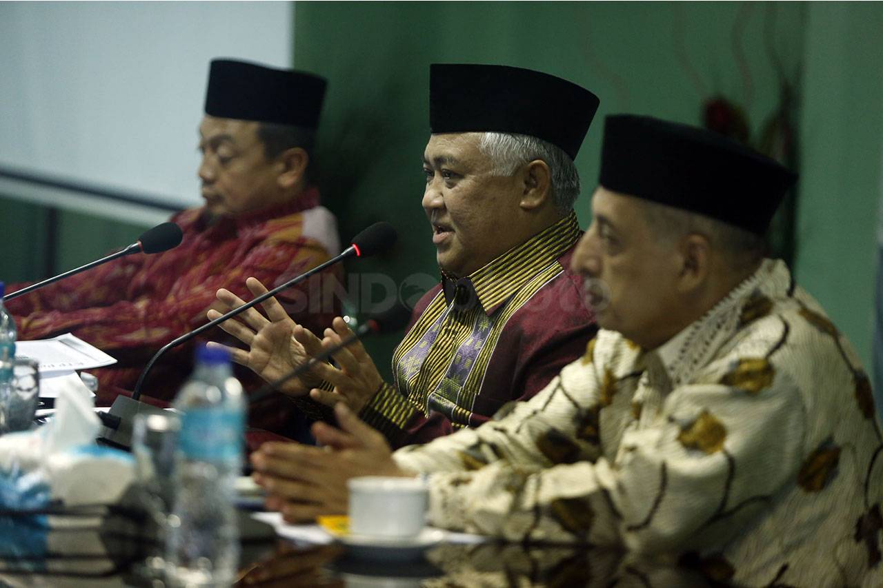 Din Syamsuddin Pimpin...