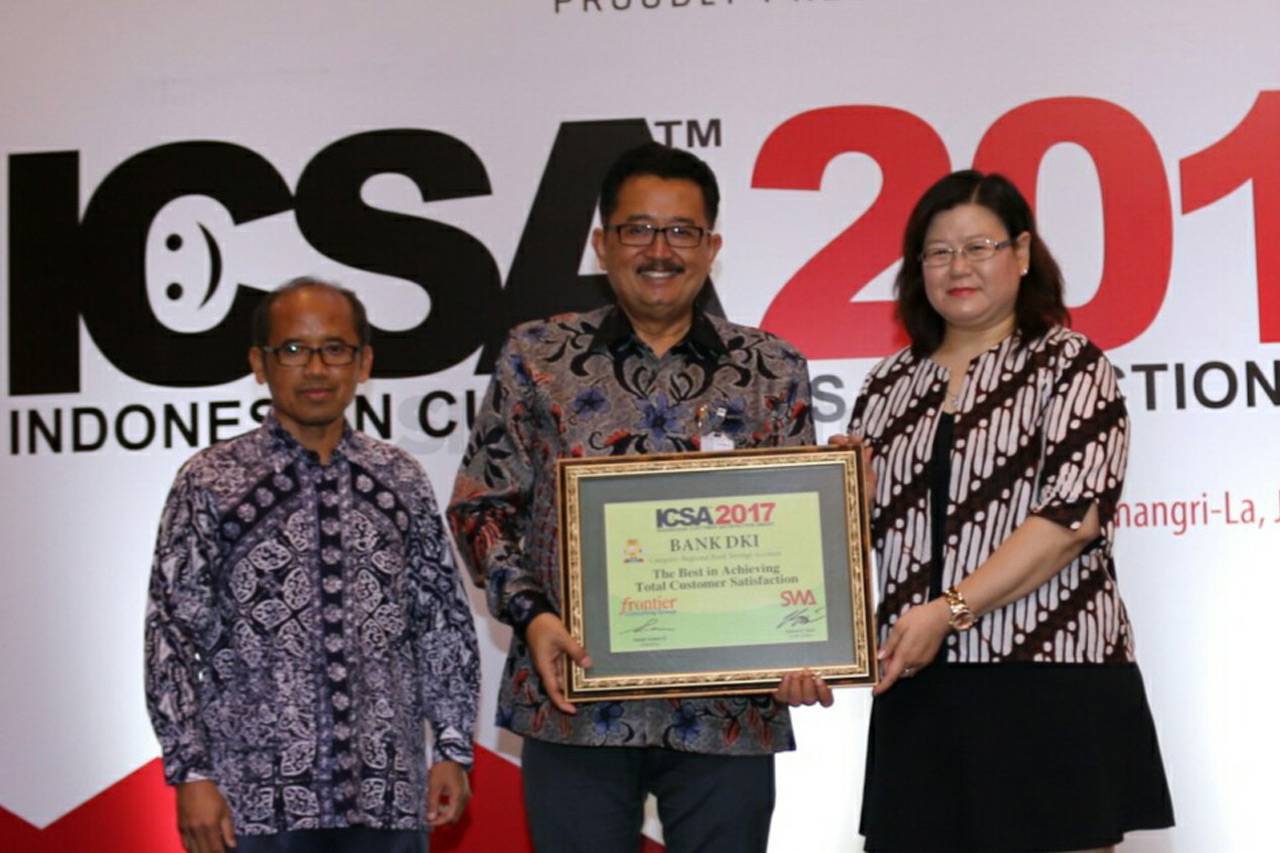Bank DKI Raih Penghargaan...