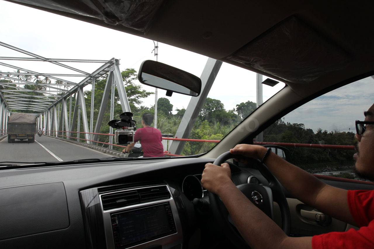 Tempuh 137 Kilometer,...