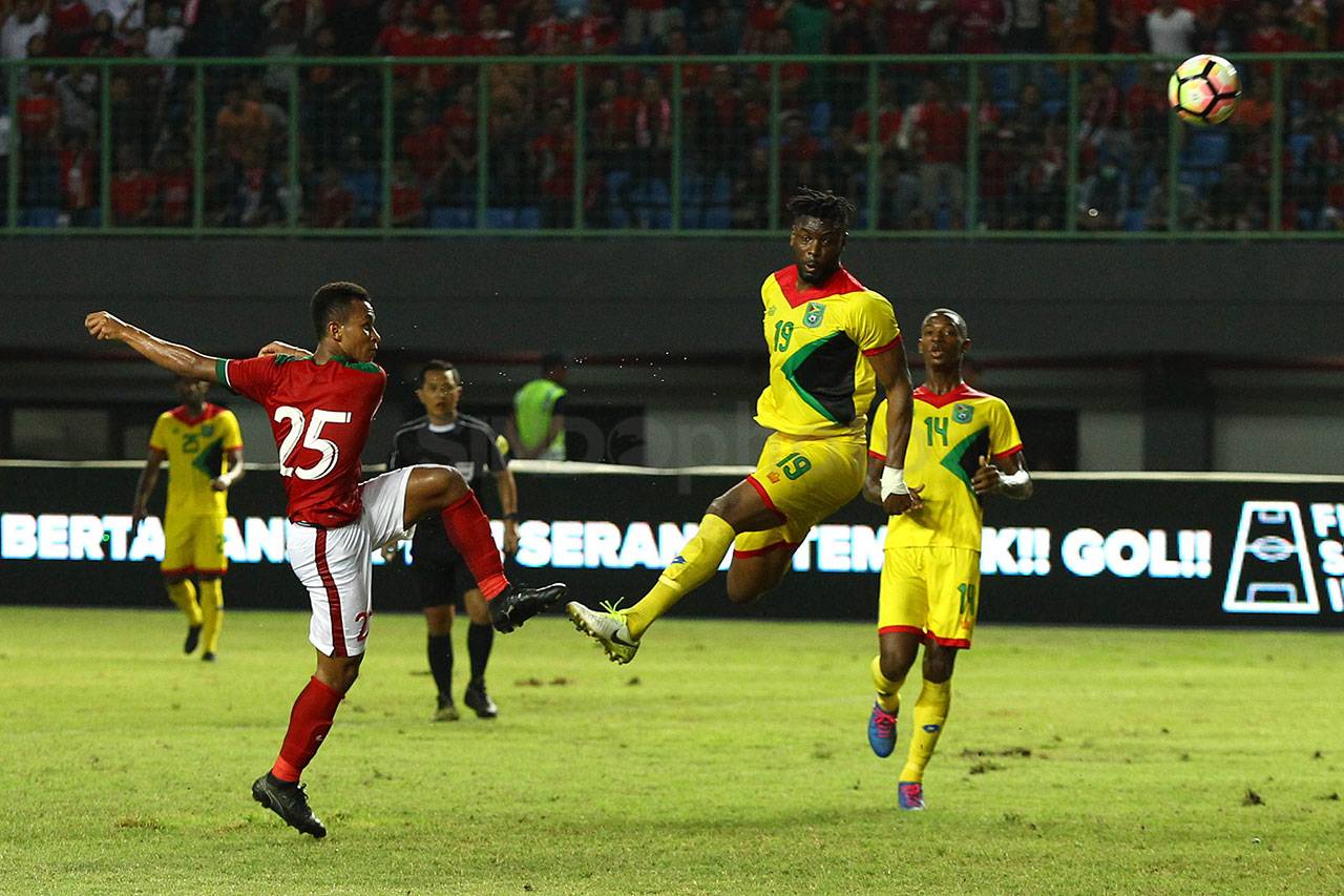 Dua Gol Ilija Bawa Indonesia...