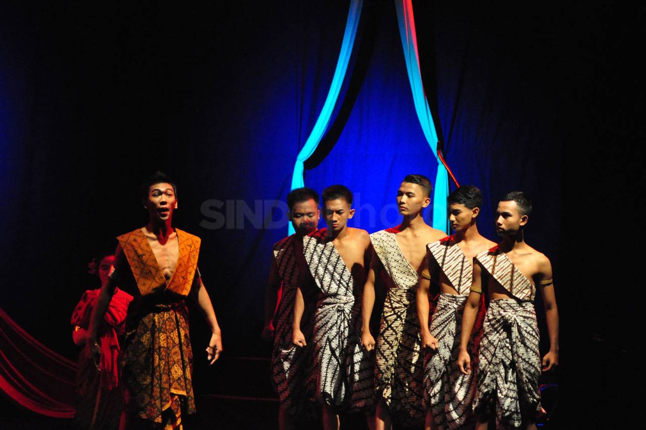 Dukung Pelestarian Budaya,...