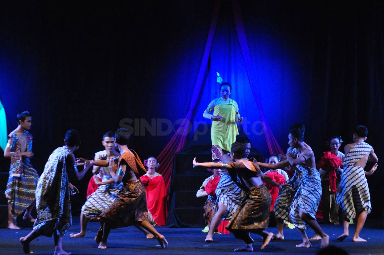 Dukung Pelestarian Budaya,...