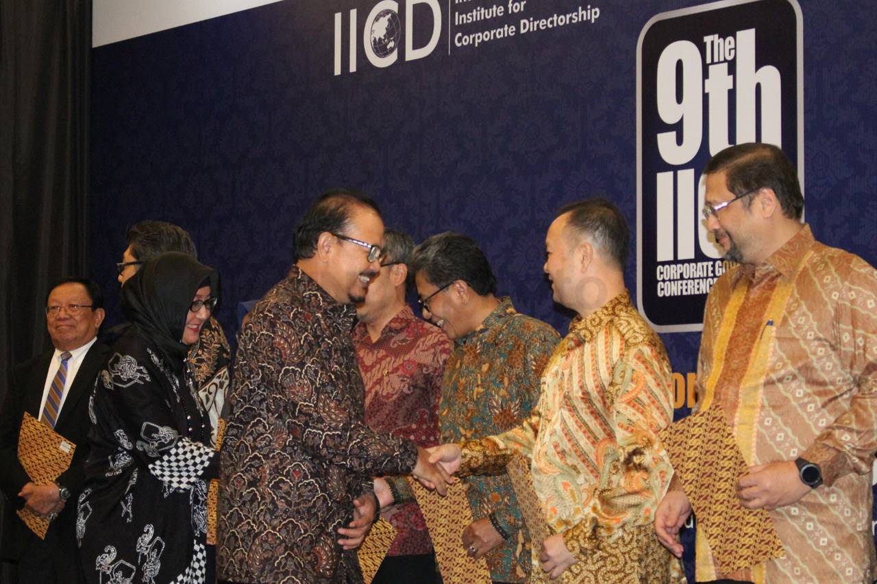 IICD Berikan Penghargaan...