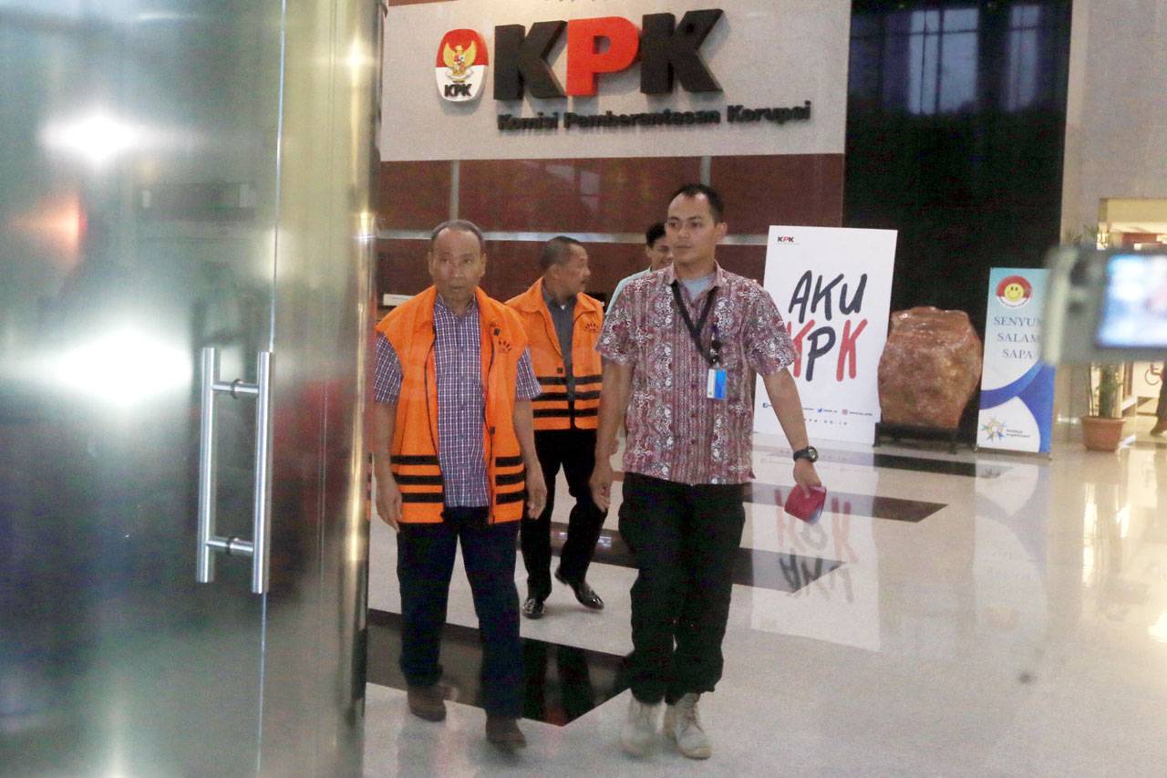 Kembangkan Kasus E-KTP,...