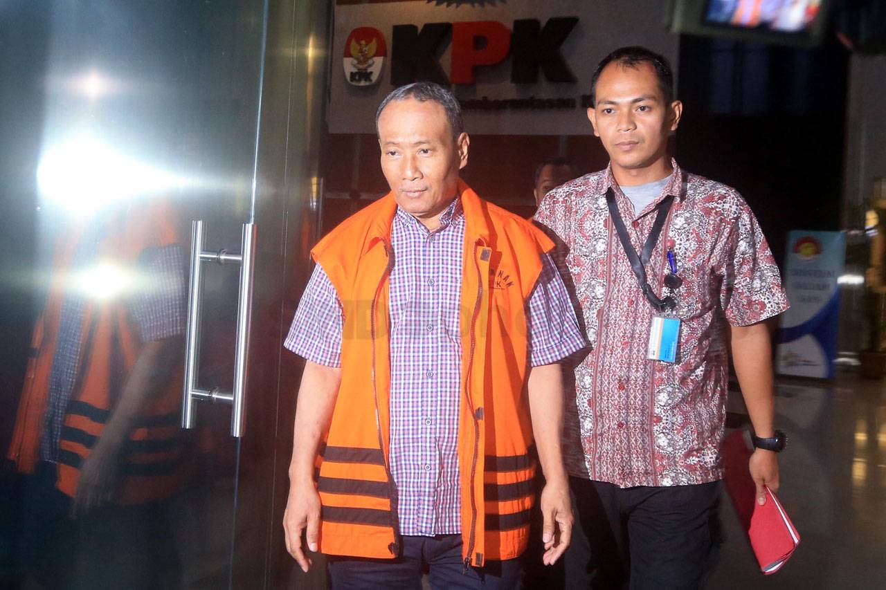 Kembangkan Kasus E-KTP,...