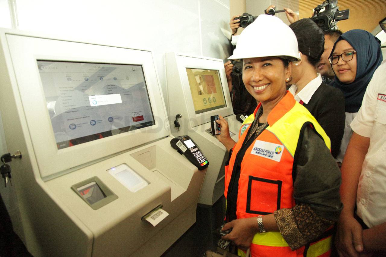 Menteri BUMN Lakukan...