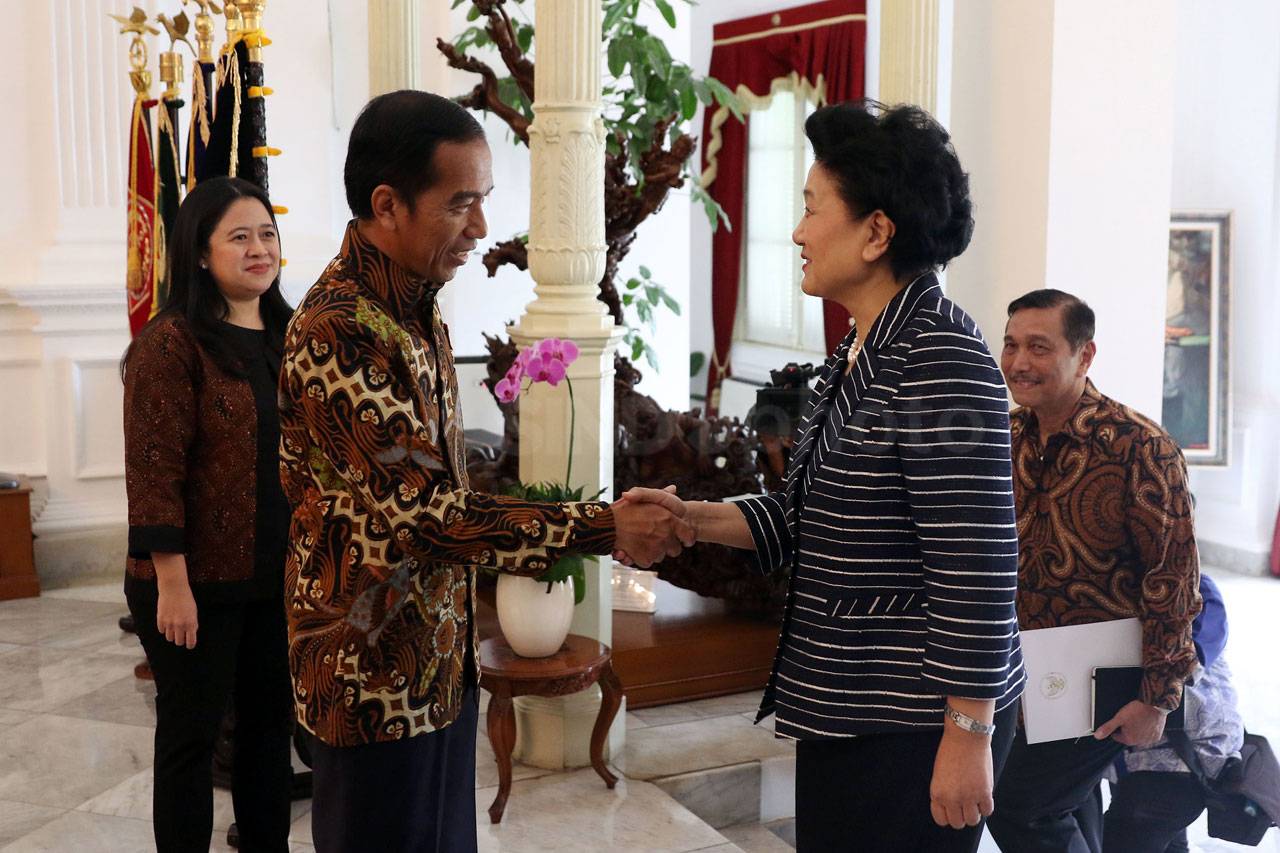Presiden Jokowi Terima...