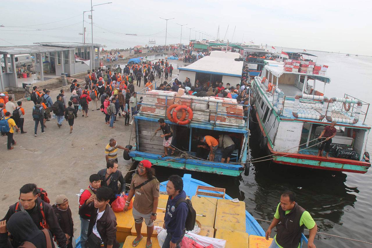 Libur Panjang Pelabuhan...