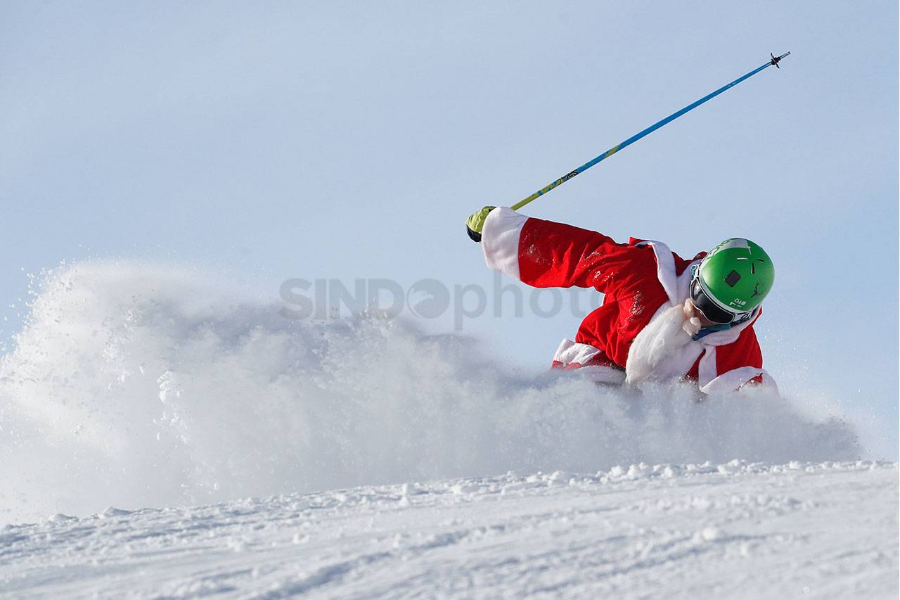 Santa Klaus Bermain...