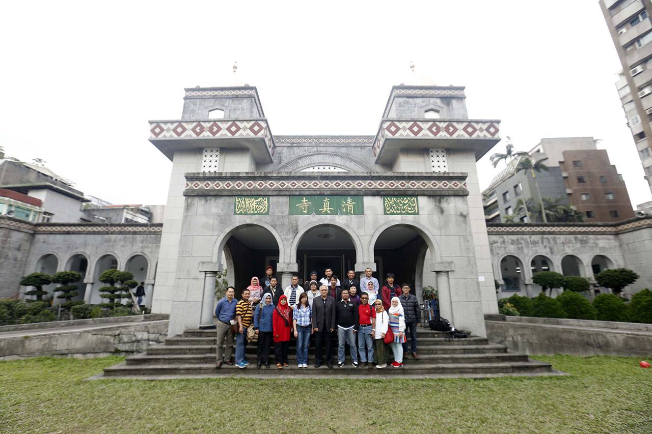Berkunjung Ke Masjid...