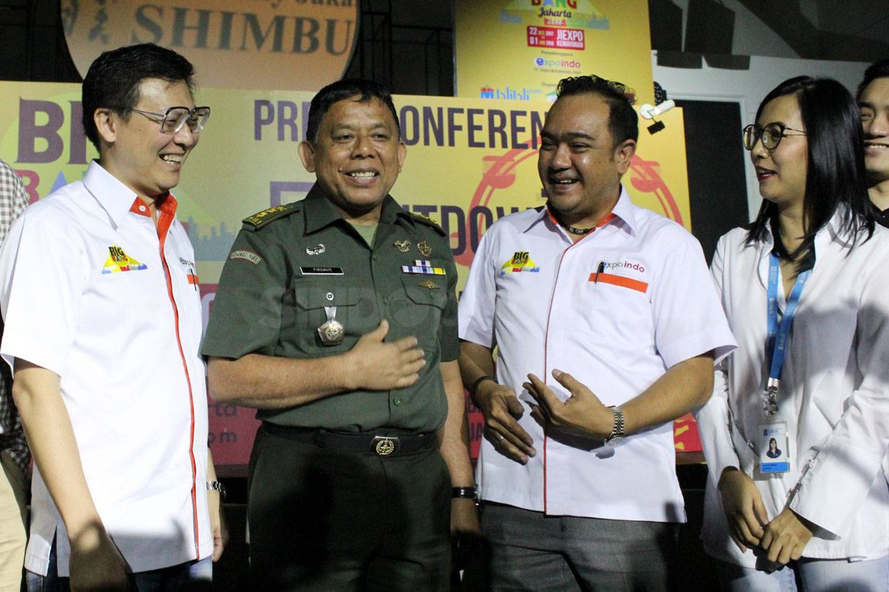 Grup Band Papan Atas...