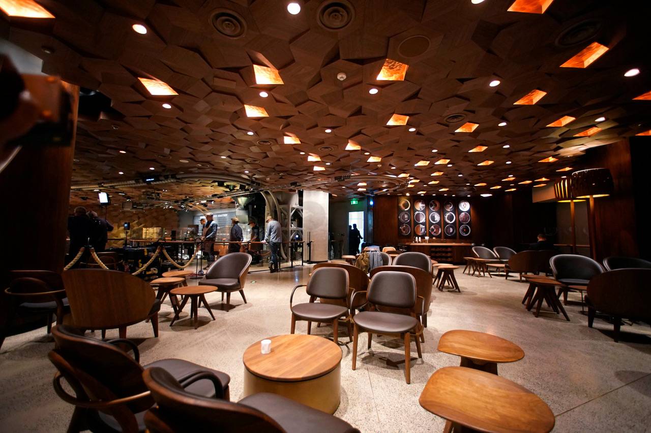 Starbucks Buka Cafe...