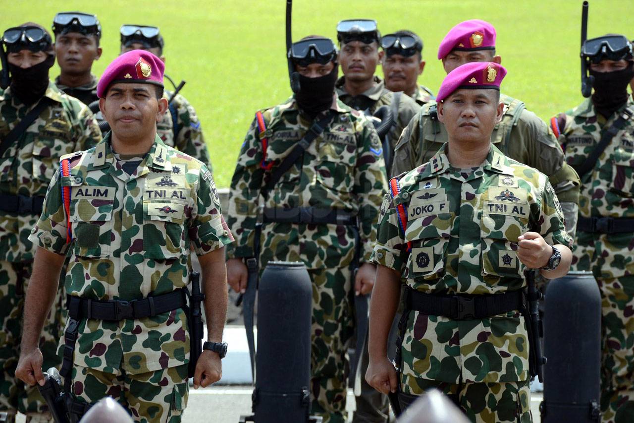 Letkol (Mar) Joko Fitrianto...