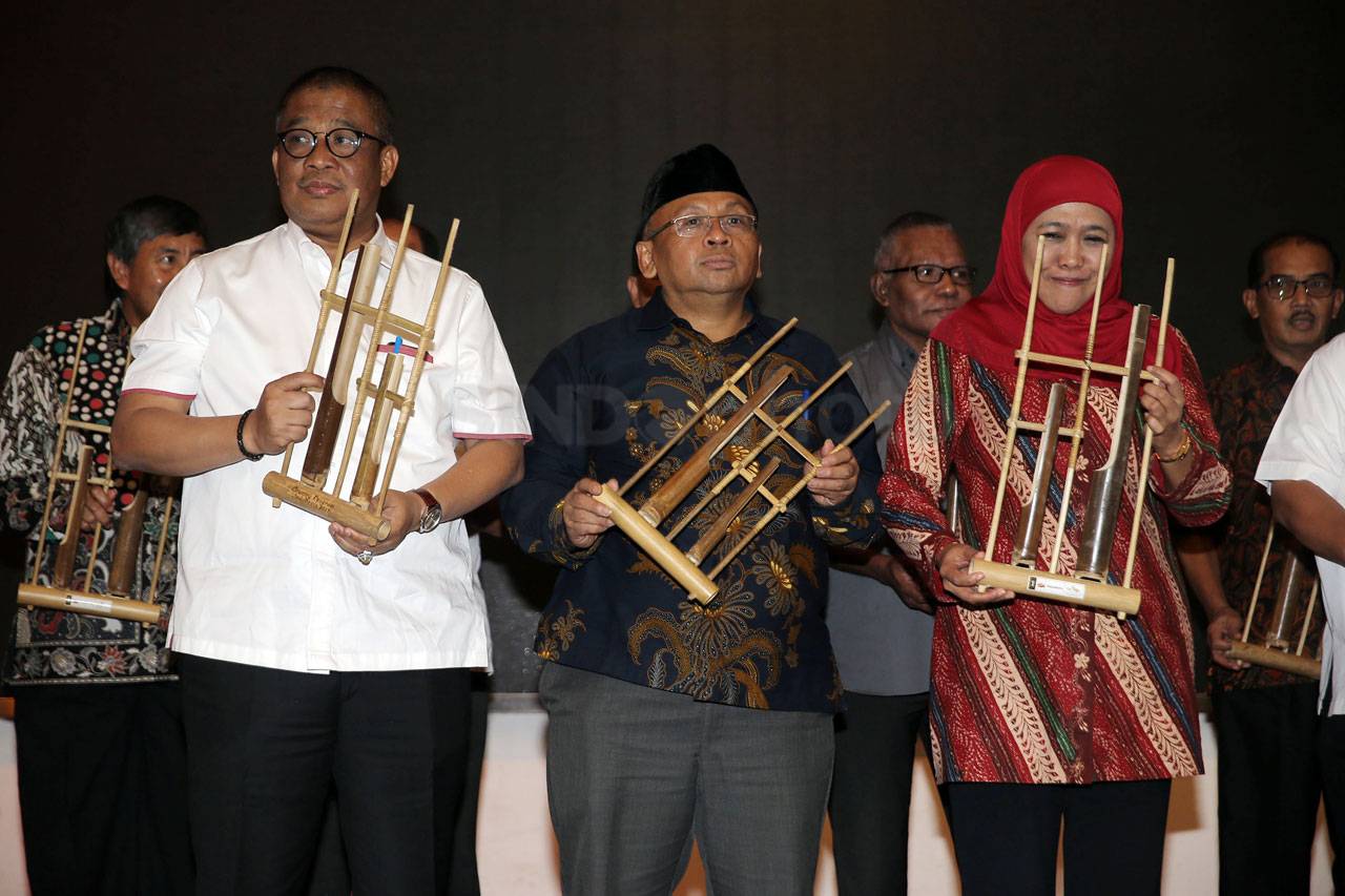 Mensos Buka Pameran...