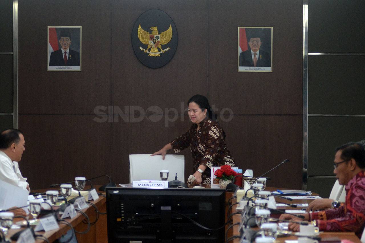 Menko Puan Pimpin Rakor...