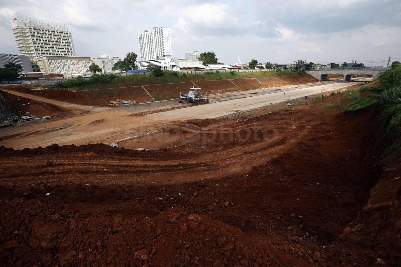 Proyek Tol Cijago Seksi...