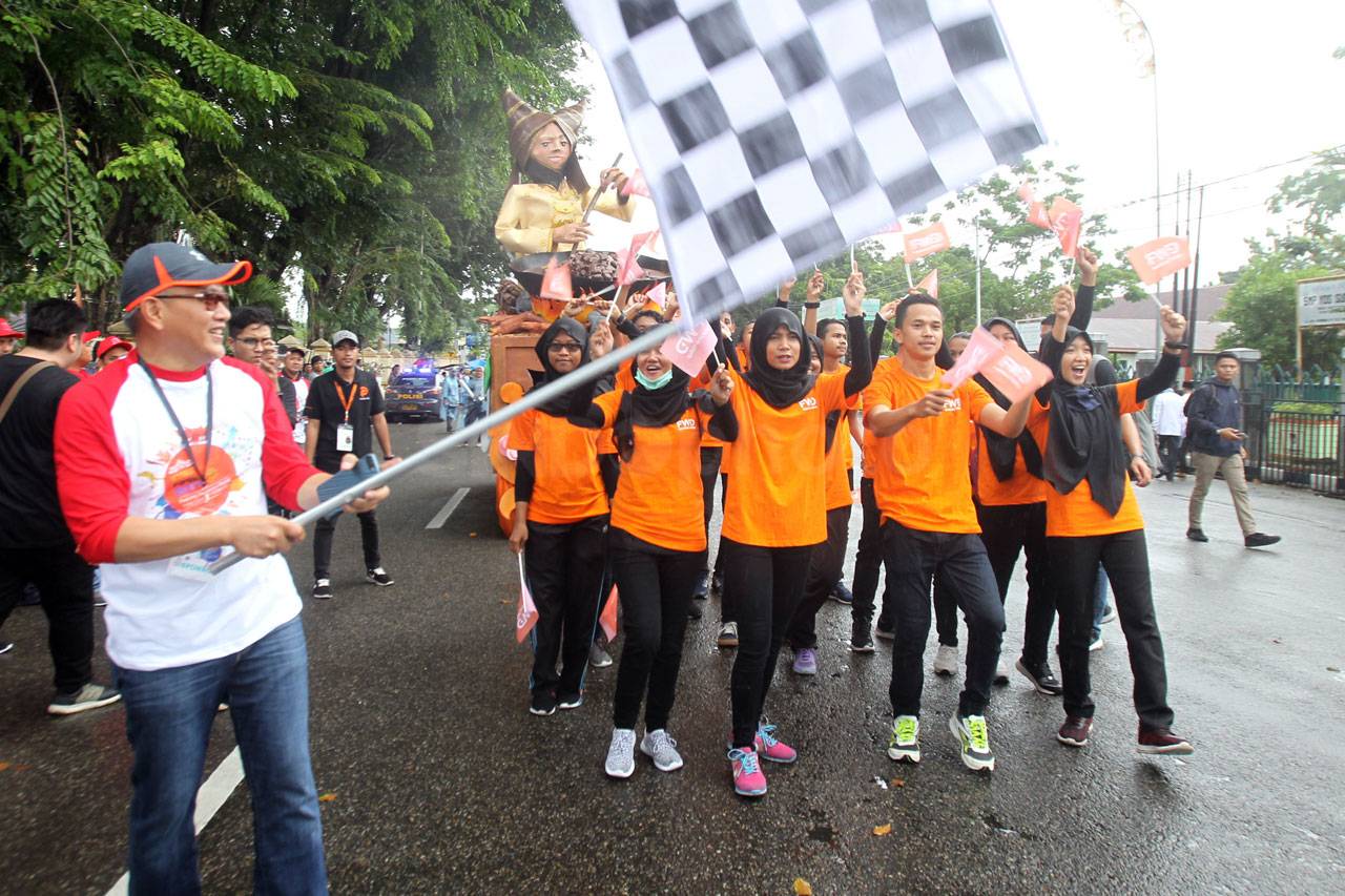 Hadir di Perayaan Insurance...