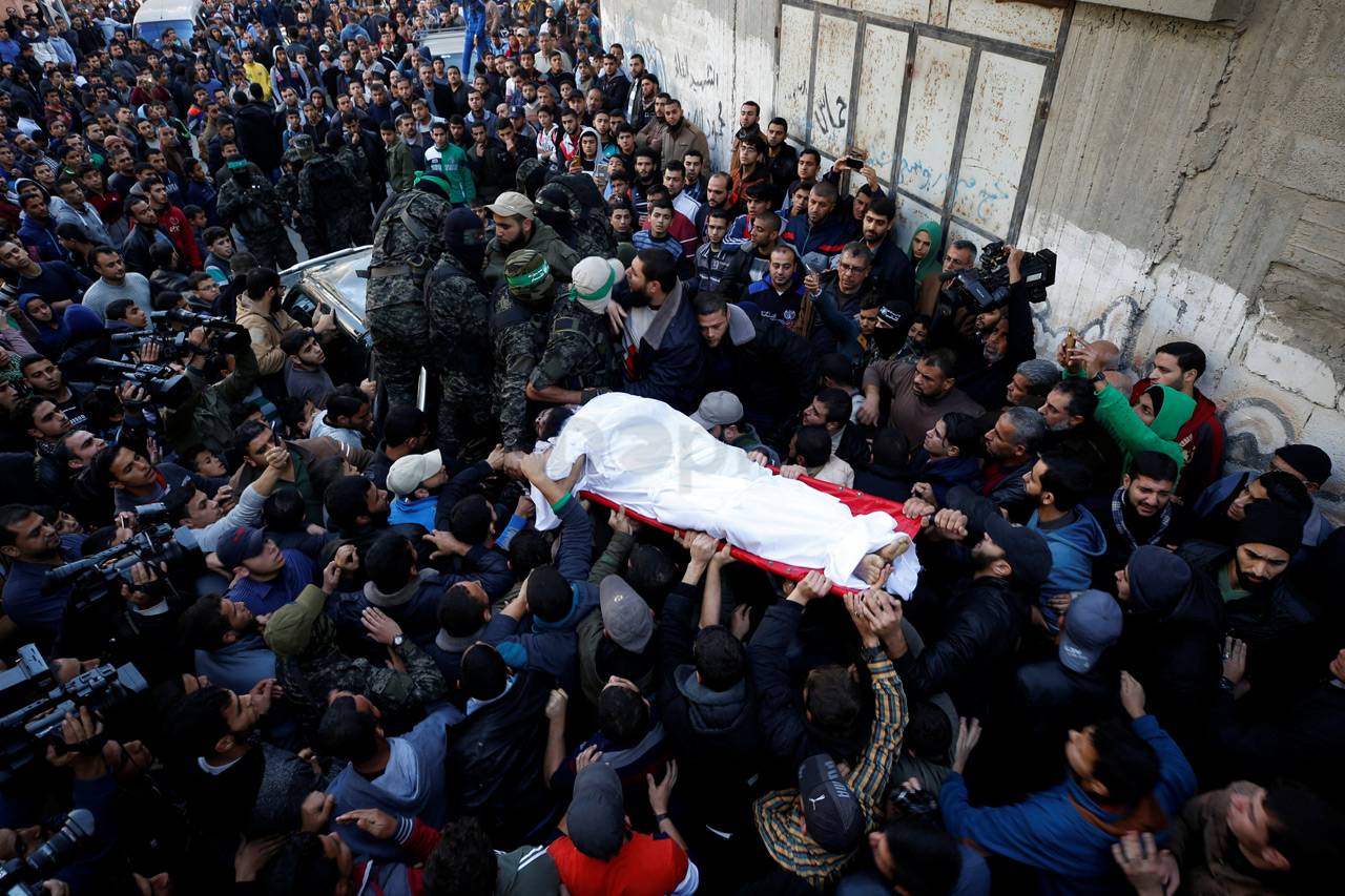 Israel Bombardir Gaza,...