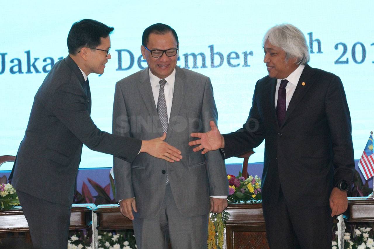 BI dan Dua Bank Sentral...
