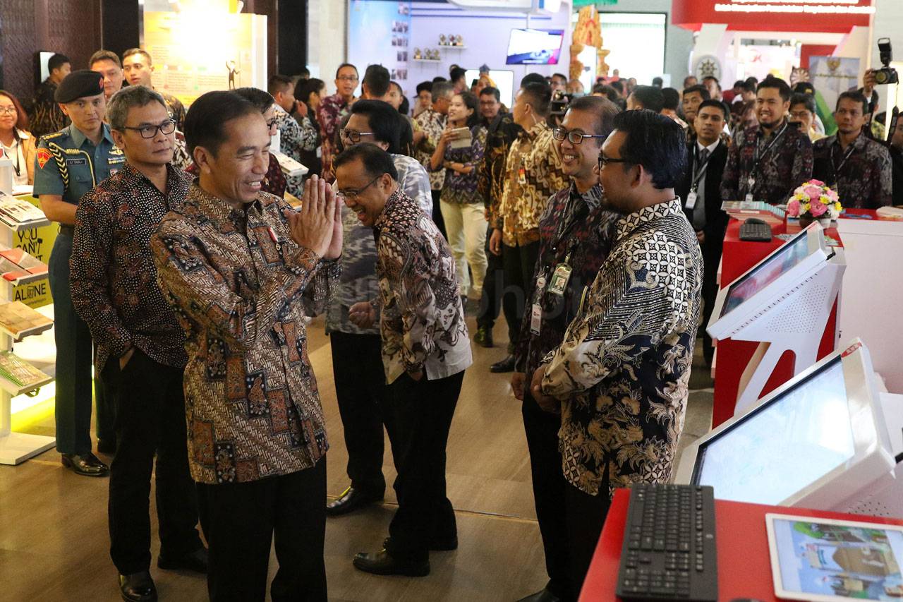 Presiden Jokowi Hadiri...