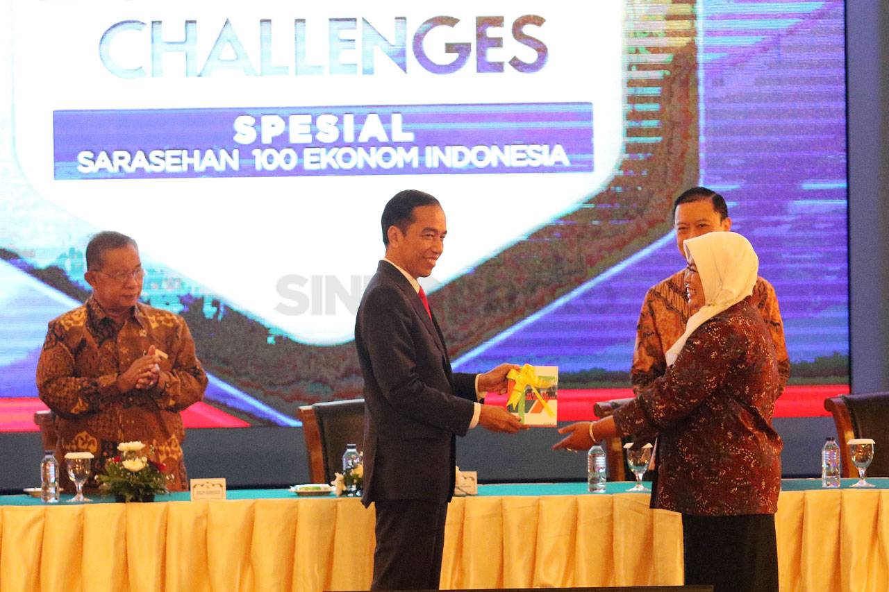Presiden Jokowi Hadiri...
