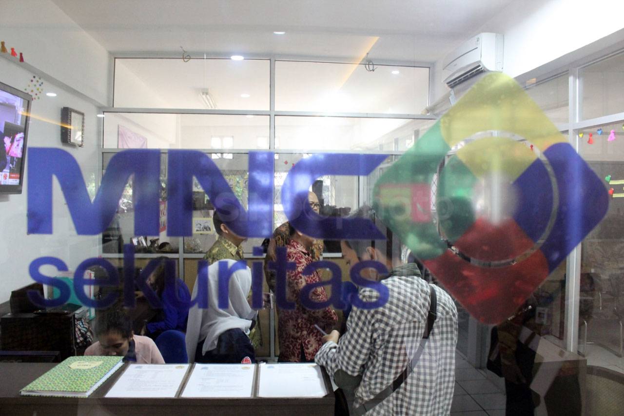 MNC Sekuritas Resmikan...
