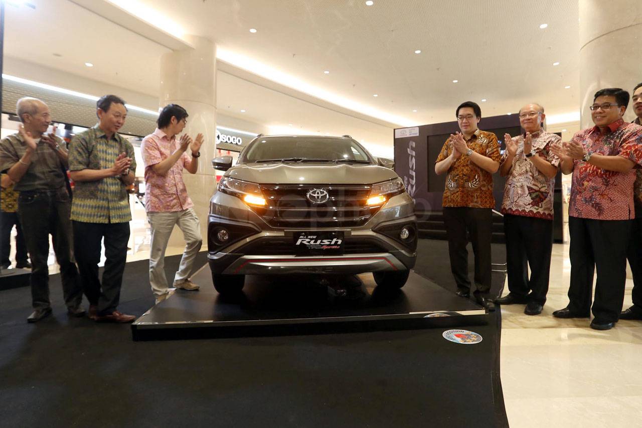 Toyota Perkenalkan All...