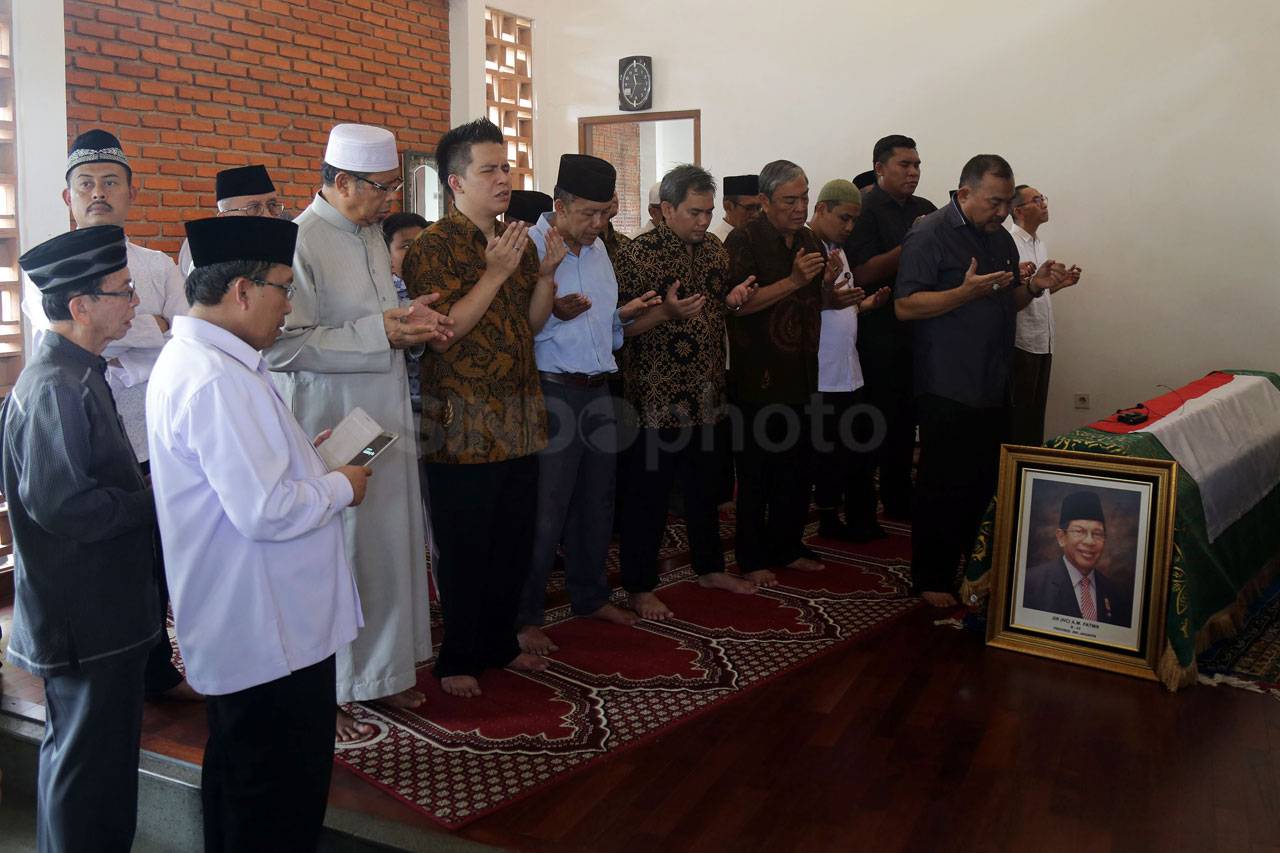 SBY Melayat ke Rumah...