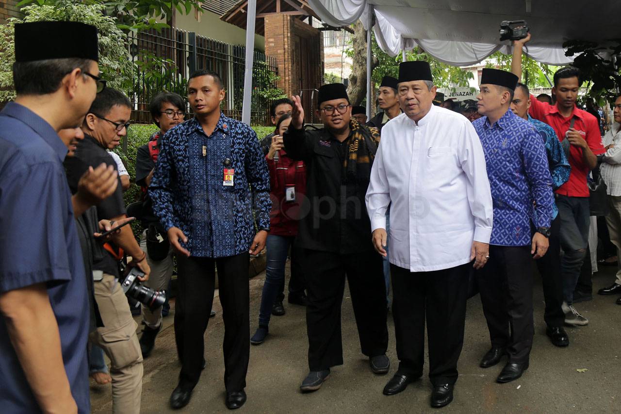 SBY Melayat ke Rumah...