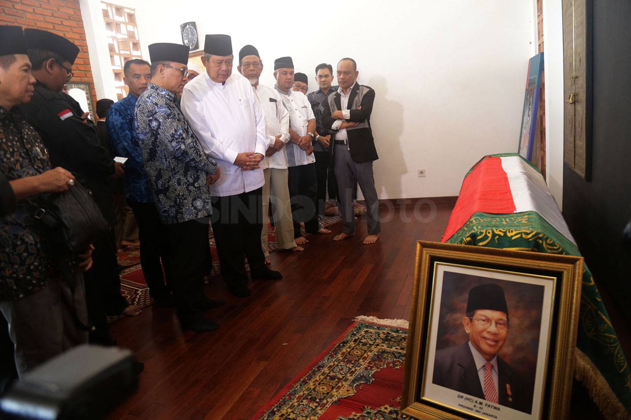 SBY Melayat ke Rumah...
