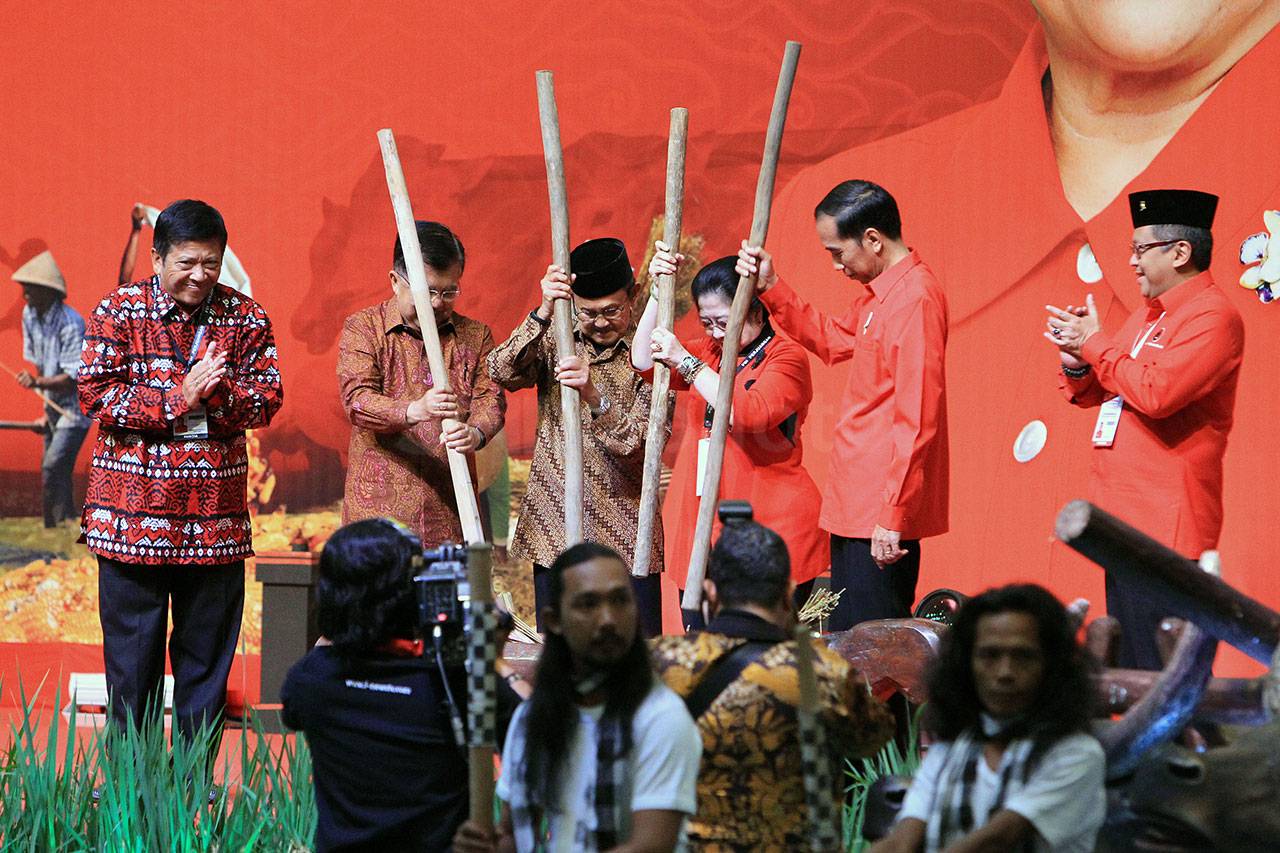 Presiden Jokowi Hadiri...