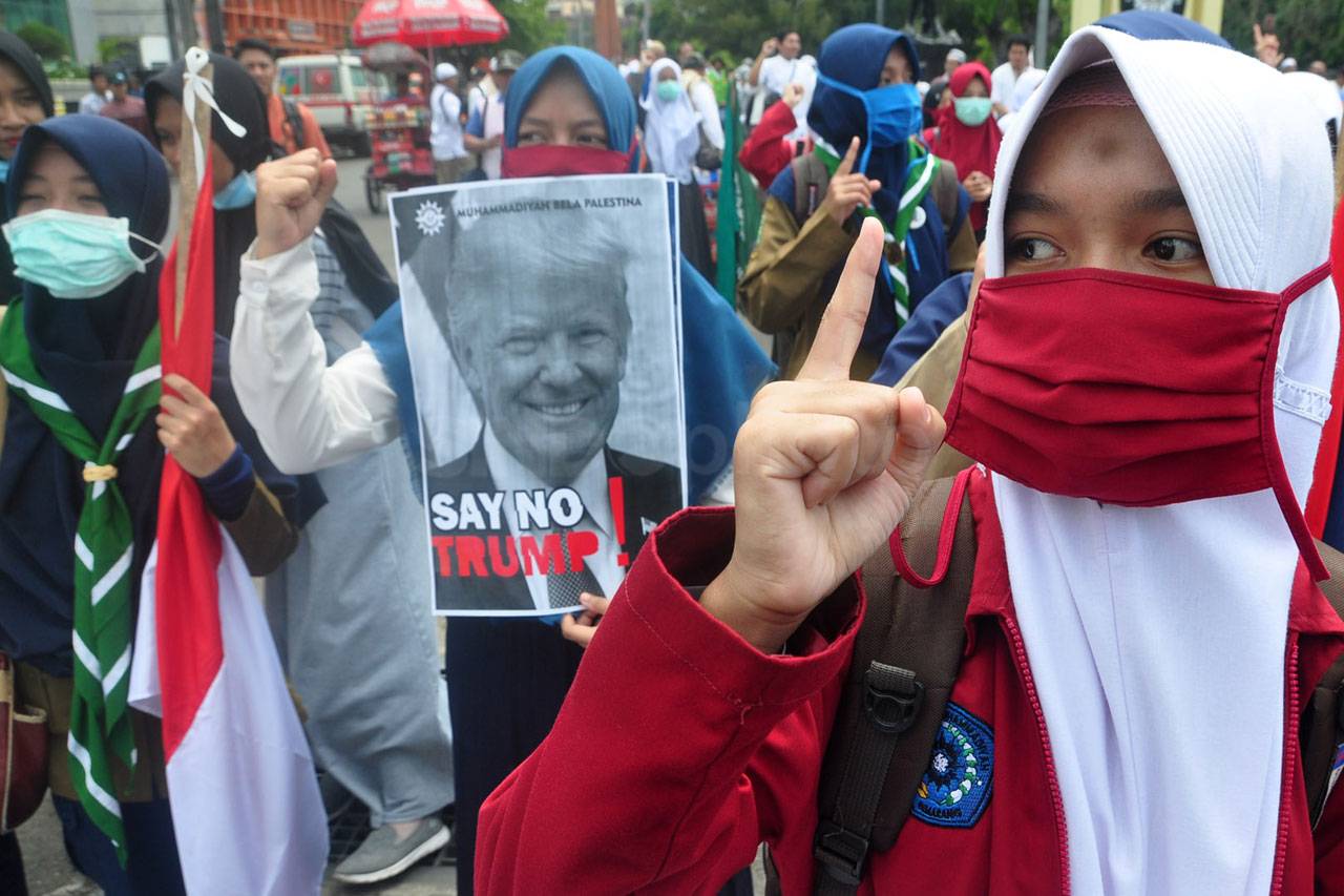 Massa Muhammadiyah Gelar...