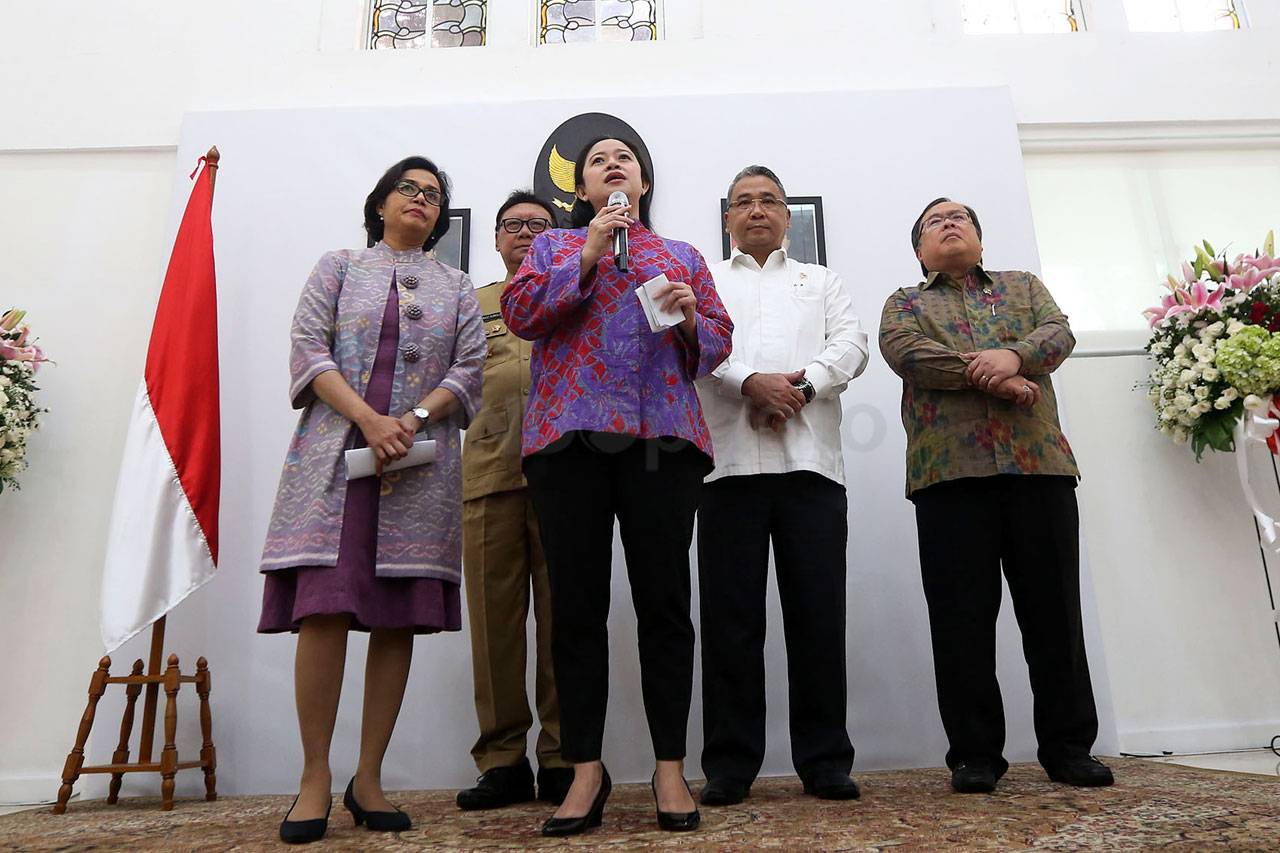 Empat Menteri Tandatangani...