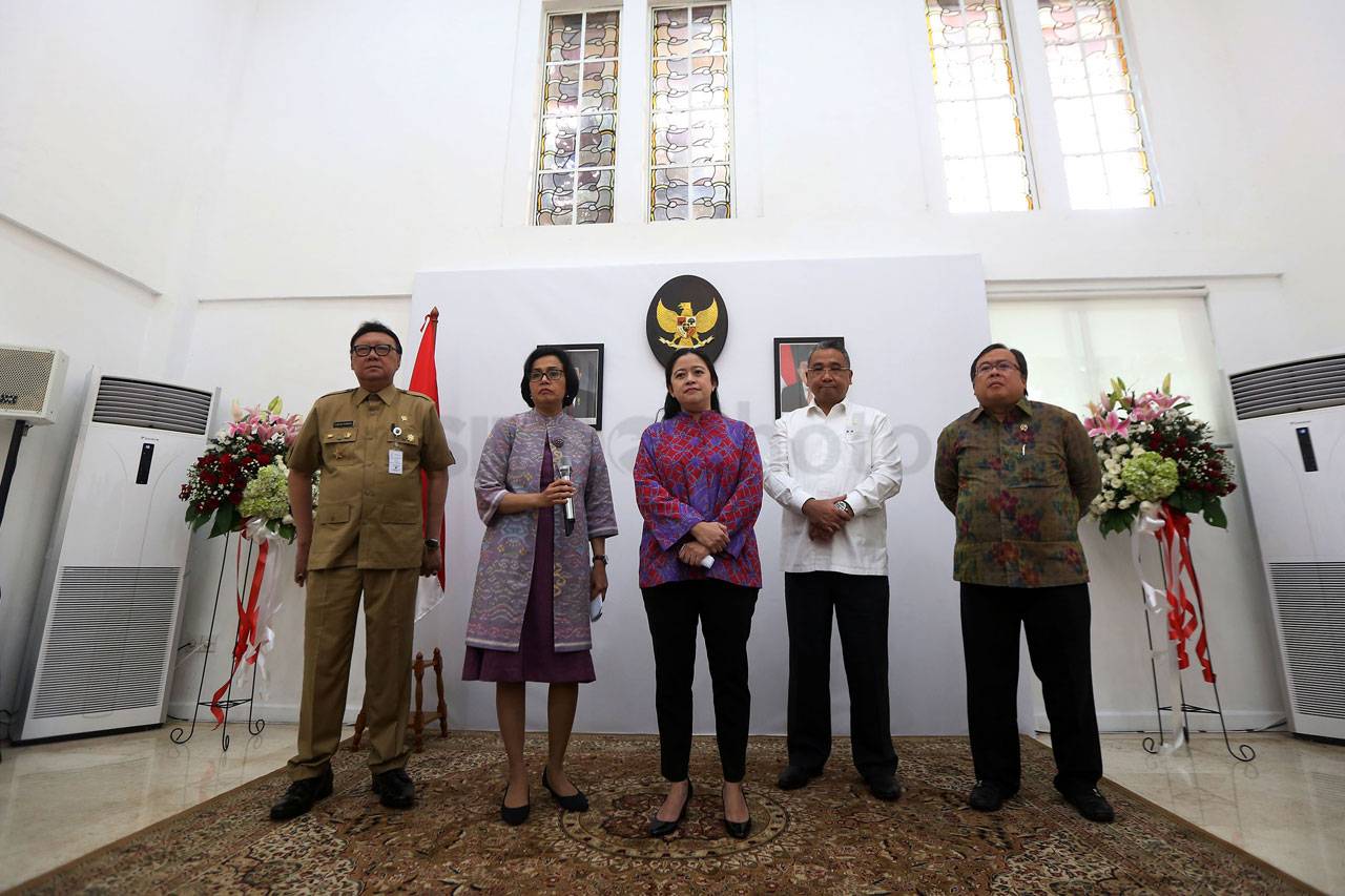 Empat Menteri Tandatangani...
