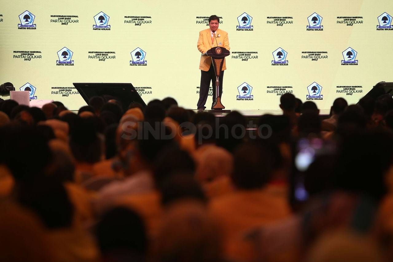 Presiden Jokowi Buka...