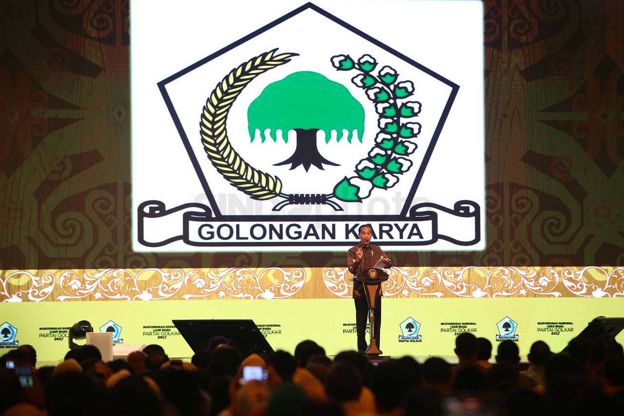 Presiden Jokowi Buka...