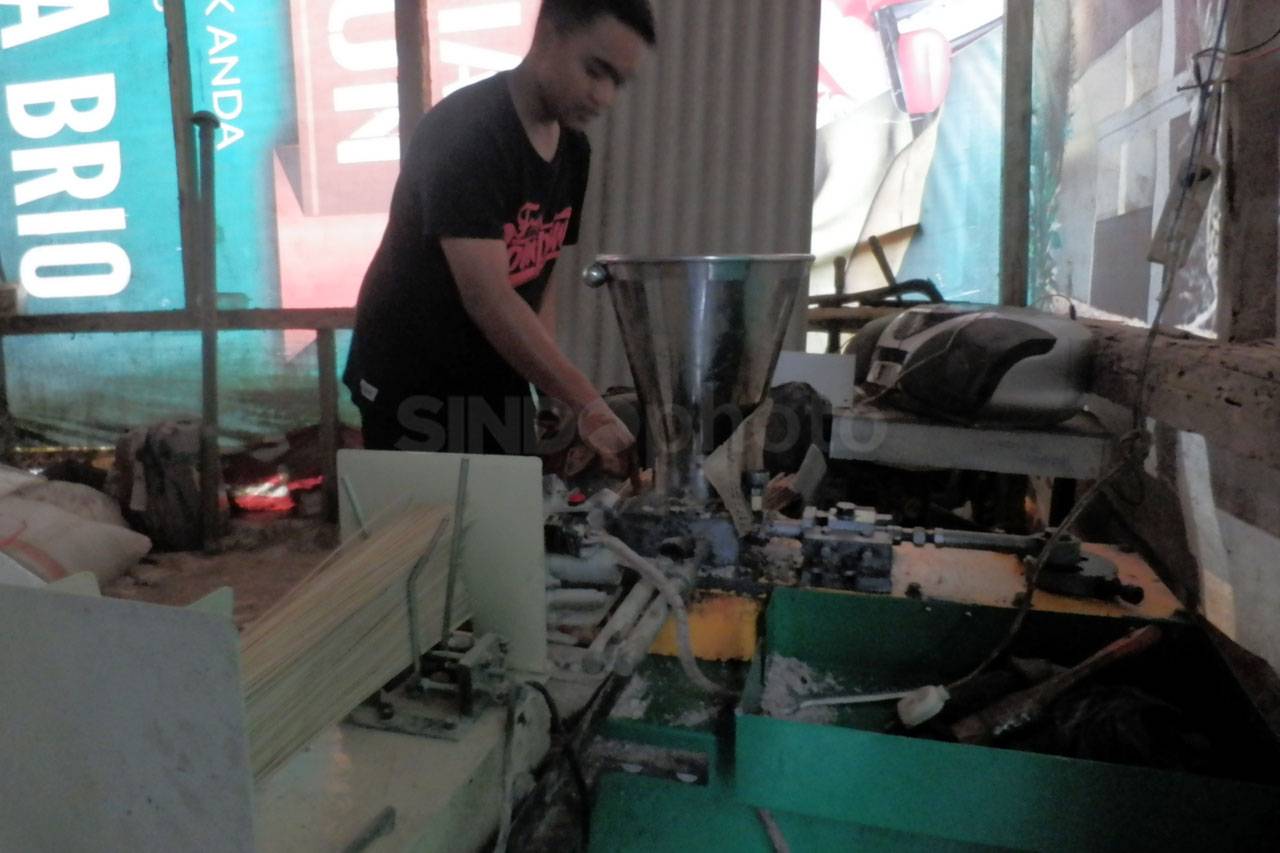 Melihat dari Dekat Pembuatan...