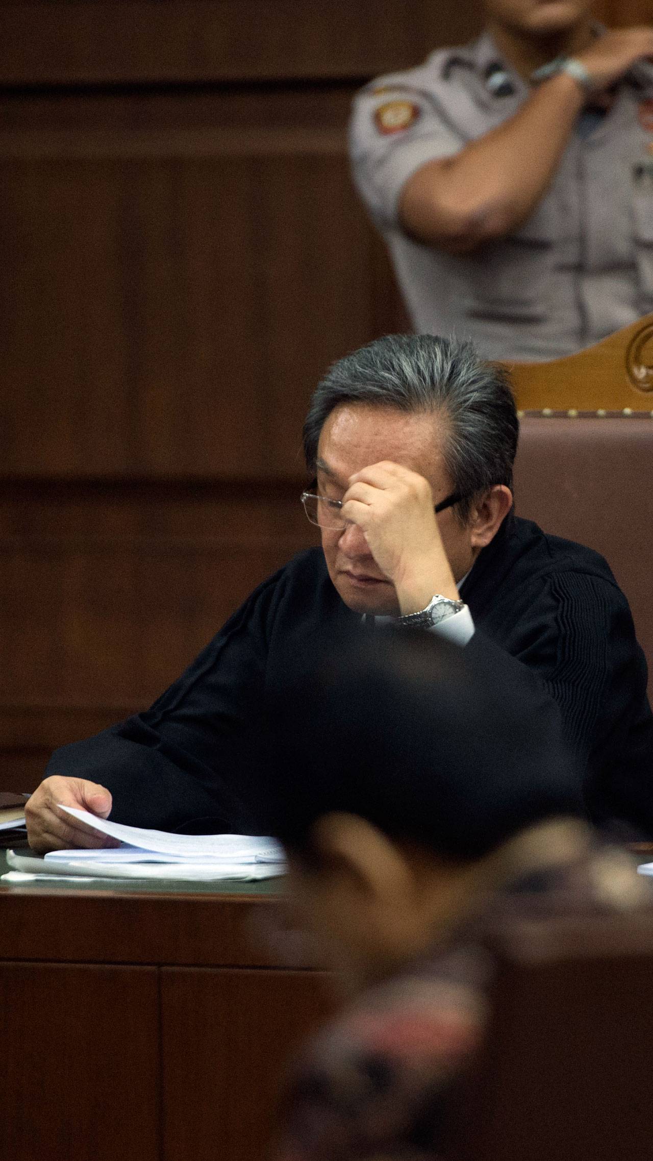 Setya Novanto Jalani...