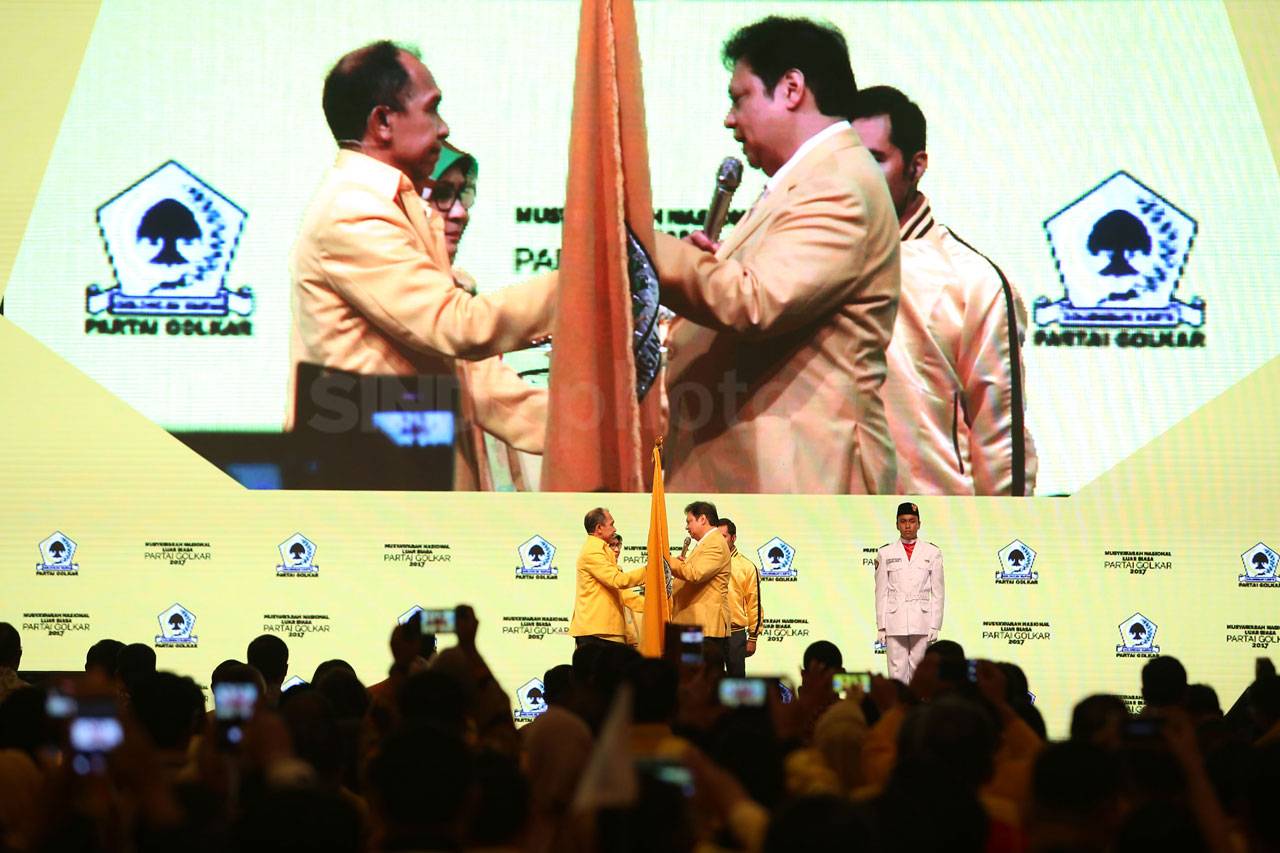 Airlangga Hartarto Resmi...