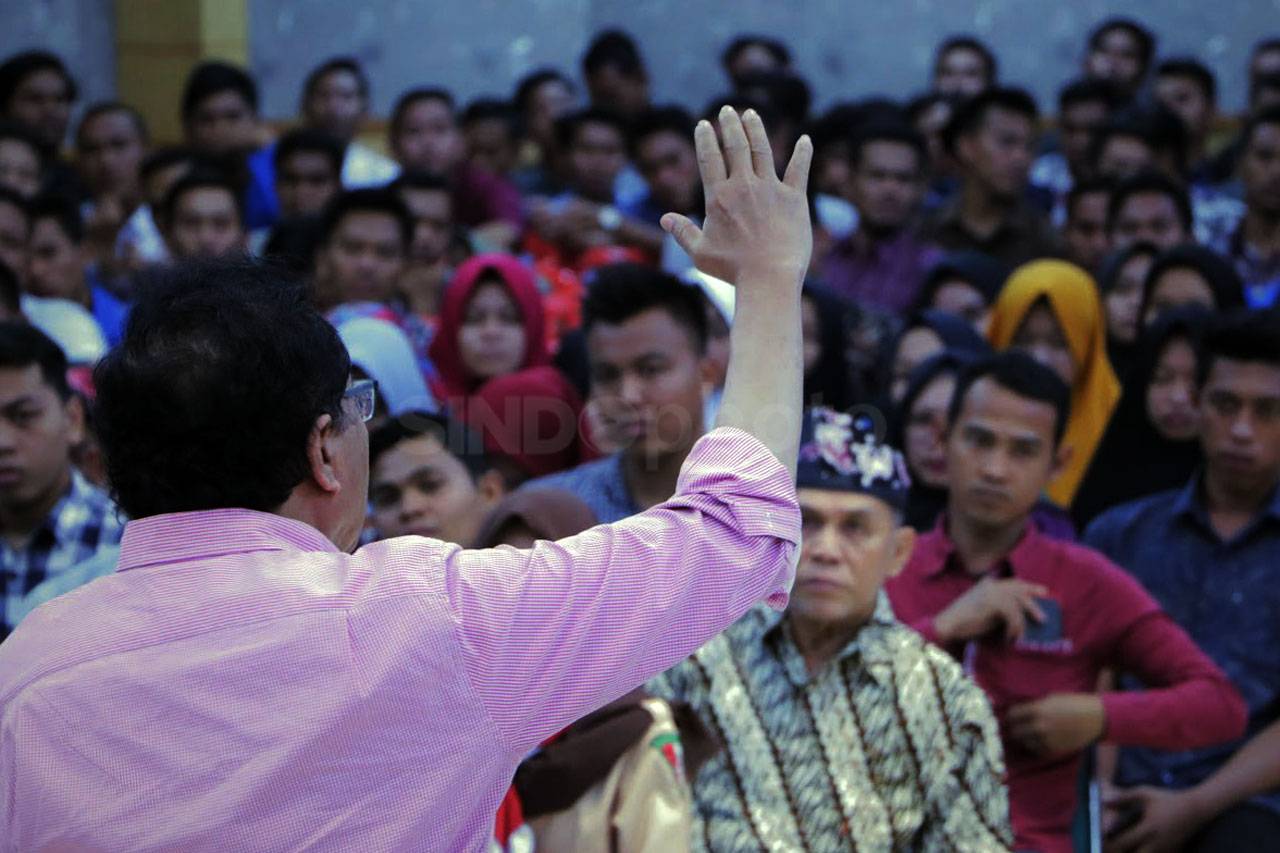 Rizal Ramli Hadiri Dialog...