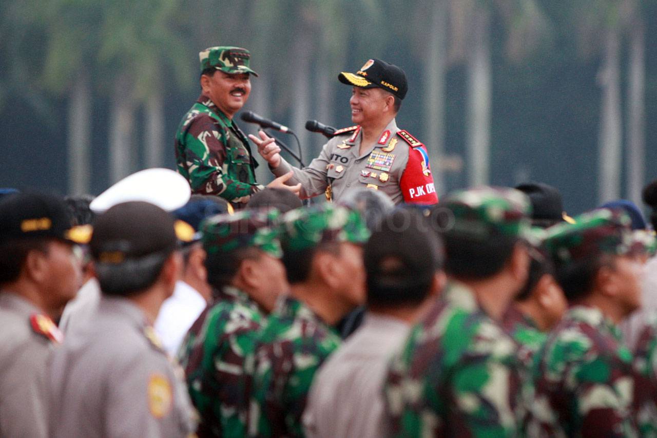 Polri-TNI Gelar Apel...