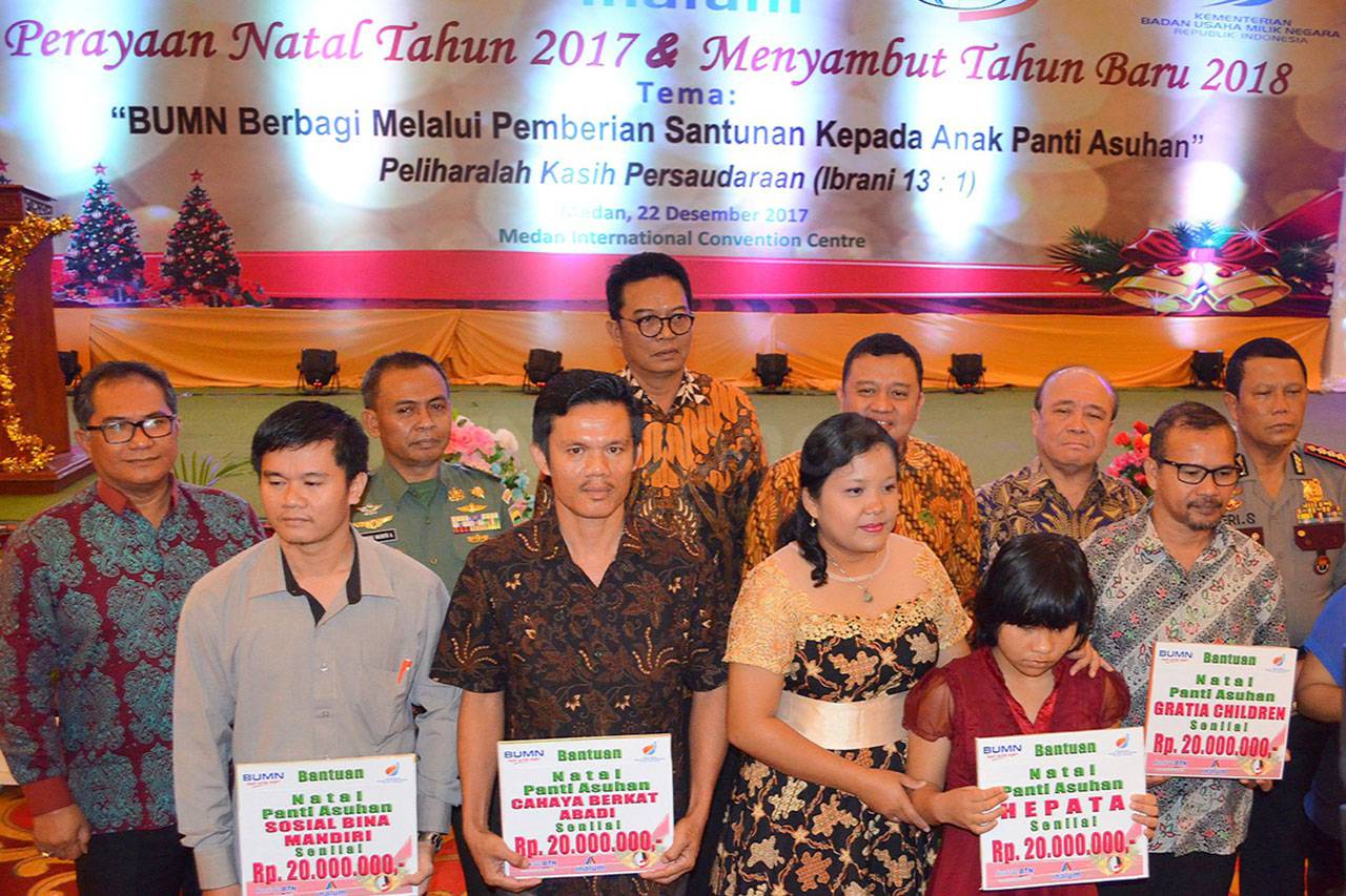 BTN Serahkan Santunan...