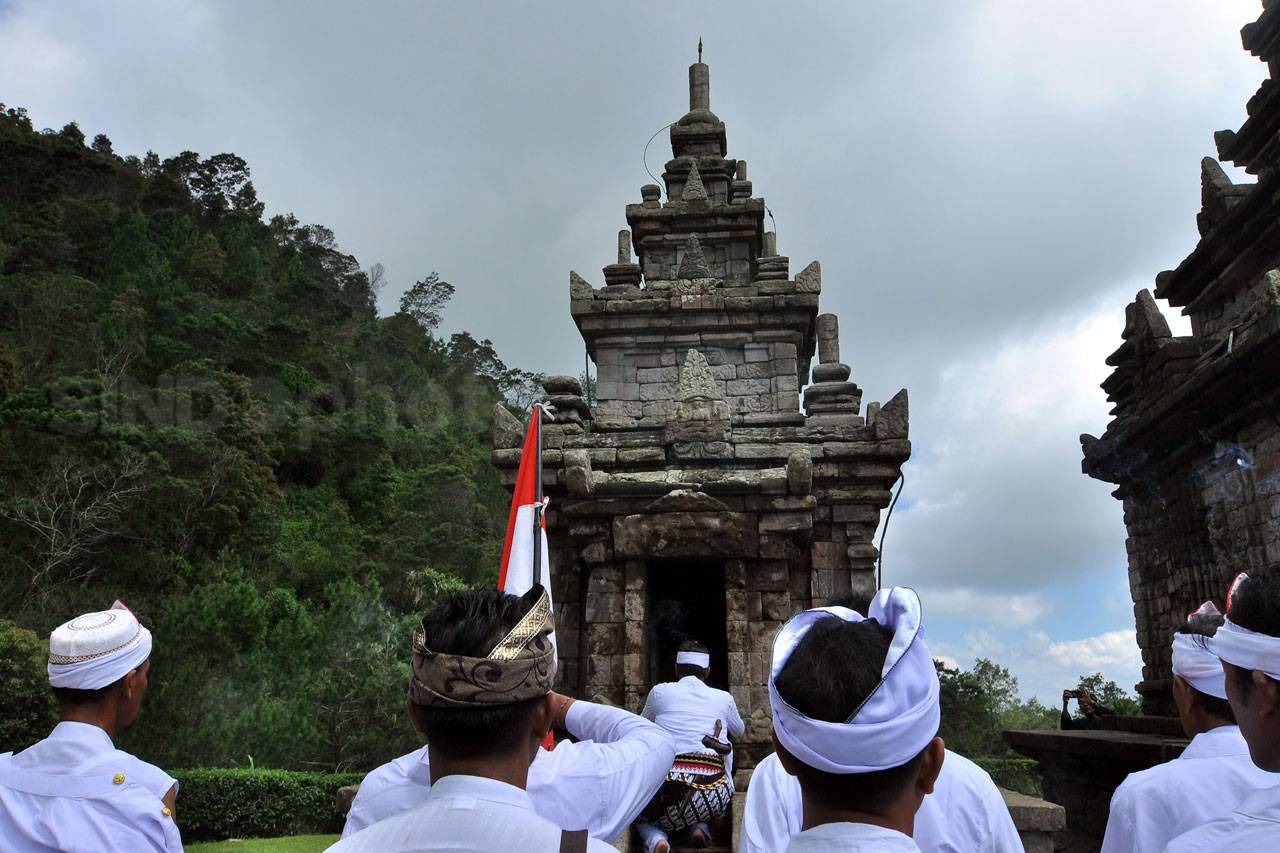 Gedong Songo Royal Culture