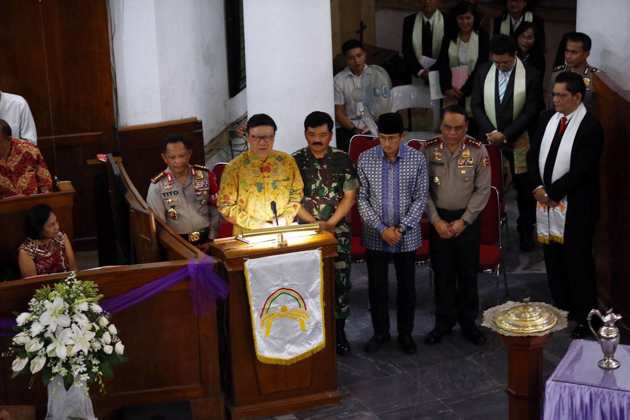 Mendagri, Kapolri dan...